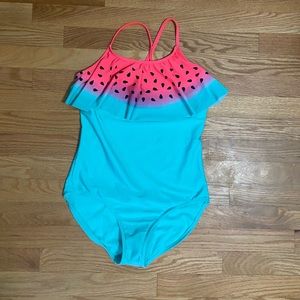 Girl’s one piece bathing suit